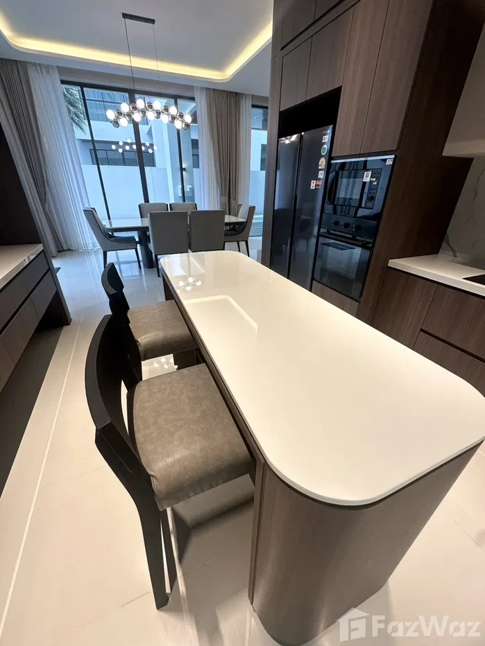 picture Stunning 3 Bedroom Modern Private Pool Villa 6420299 - 32/98