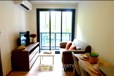 Condos for rent BTS Ekkamai : 1-BR Condo at Taka Haus Ekamai 12 near BTS Ekkamai (ID 2213035)