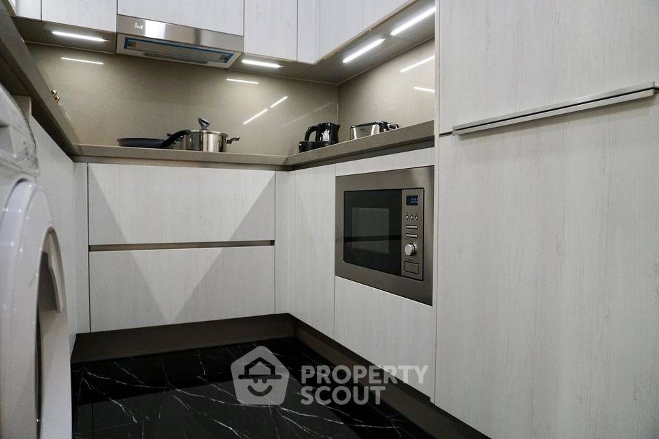 รูป คอนโด 3-ห้องนอน ที่ มีลเลอร์ สุขุมวิท 40 ใกล้ BTS เอกมัย (ID 390872) - รูปที่ 5/31