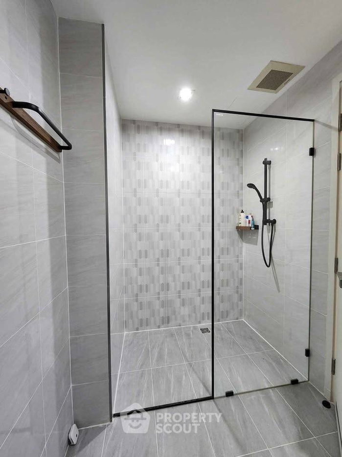 รูป คอนโด 2-ห้องนอน ที่ เดอะ รูม สาทร-ตากสิน ใกล้ BTS โพธิ์นิมิตร (ID 2960881) - รูปที่ 12/28