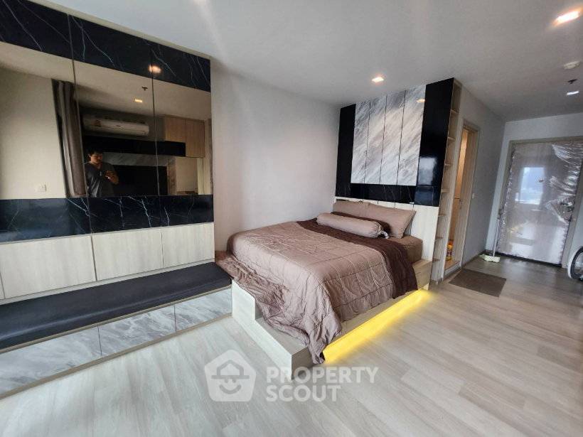 picture 1-BR Condo at Life One Wireless near BTS Phloen Chit (ID 2802941) - 1/15