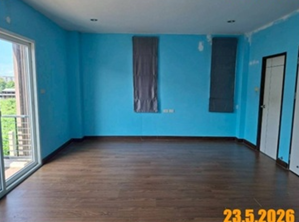 picture TOWN HOUSE 31.2 Sq.w. Lat Krabang Bangkok for 5.1M - 36/44