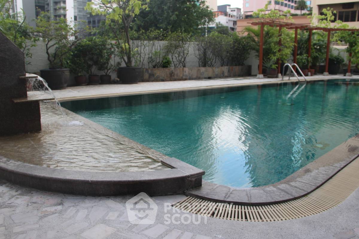 รูป คอนโด 2-ห้องนอน ที่ เลค อเวนิว คอนโดมิเนียม ใกล้ BTS อโศก (ID 512834) - รูปที่ 17/18