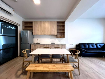 Townhouses for rent เทสโก้โลตัส บางพลี : House fo rent 2 minutes from Mega Bangna