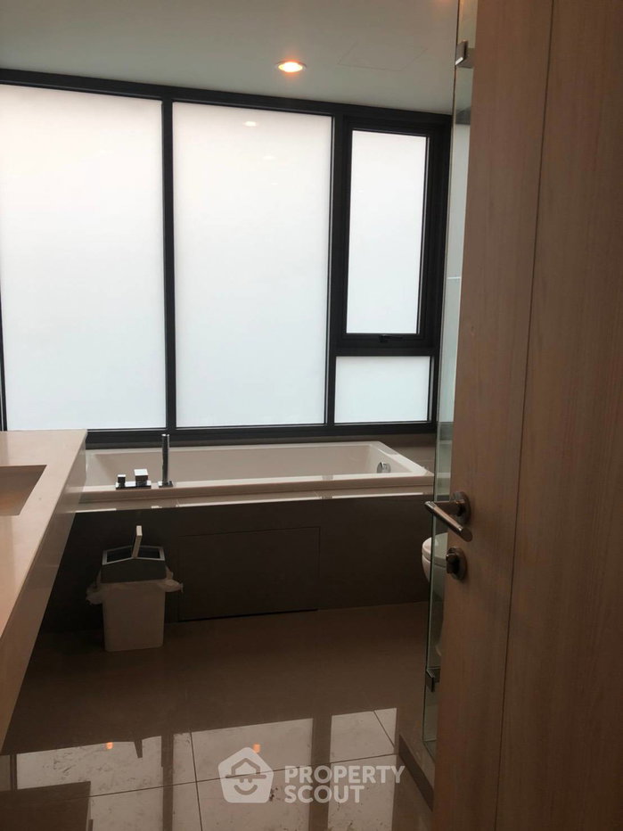 รูป คอนโด 2 ห้องนอน ขนาด 78 ตร.ม. ที่ Rhythm Sukhumvit 42 ใกล้ BTS เอกมัย 200 ม. (ID 513298) - รูปที่ 4/5