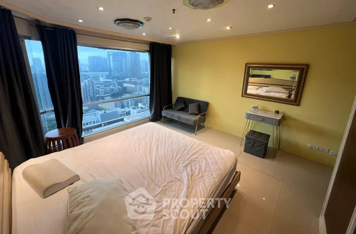 picture 1-BR Condo at Sukhumvit Suite near BTS Nana (ID 2866691) - 7/11