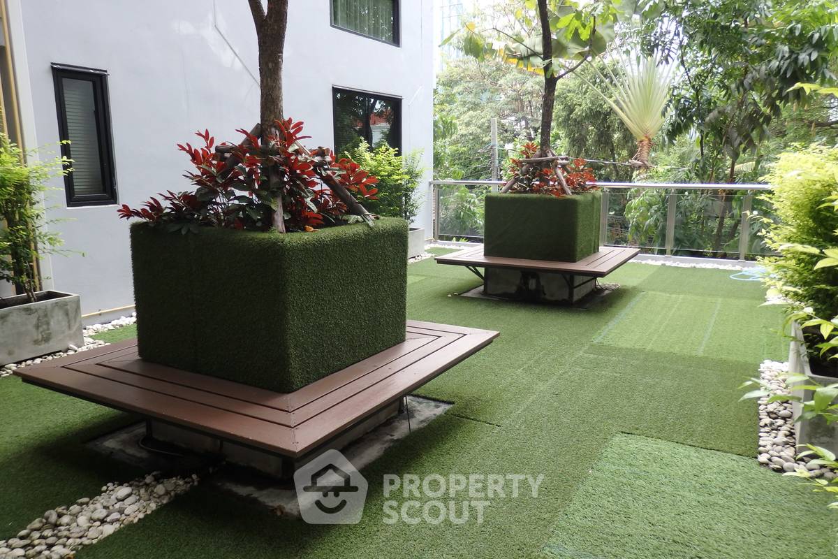 รูป คอนโด 1-ห้องนอน ที่ ซีนิธ เพลส สุขุมวิท 42 คอนโดมิเนียม ใกล้ BTS เอกมัย (ID 887978) - รูปที่ 6/7