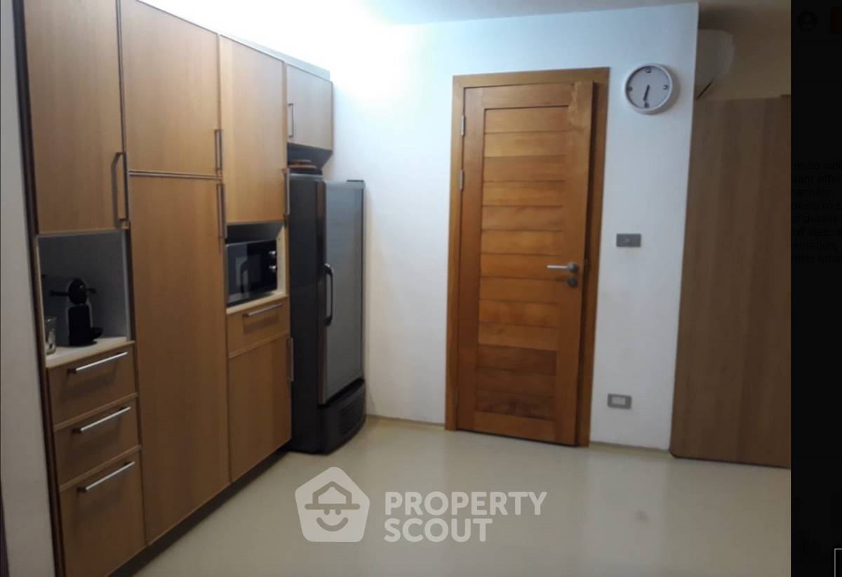 picture 3-BR Condo at Asoke Tower near MRT Phetchaburi (ID 2569857) - 5/15