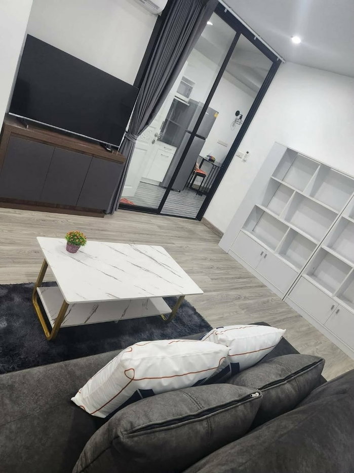 picture Condo for rent near MRT Huai Khwang. - 5/8