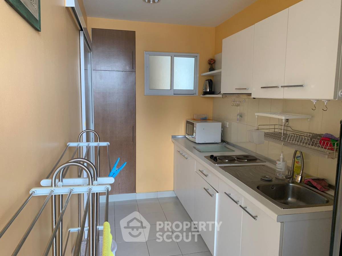 picture 1-BR Condo at Life @ Sukhumvit 65 near BTS Phra Khanong (ID 1161850) - 8/15
