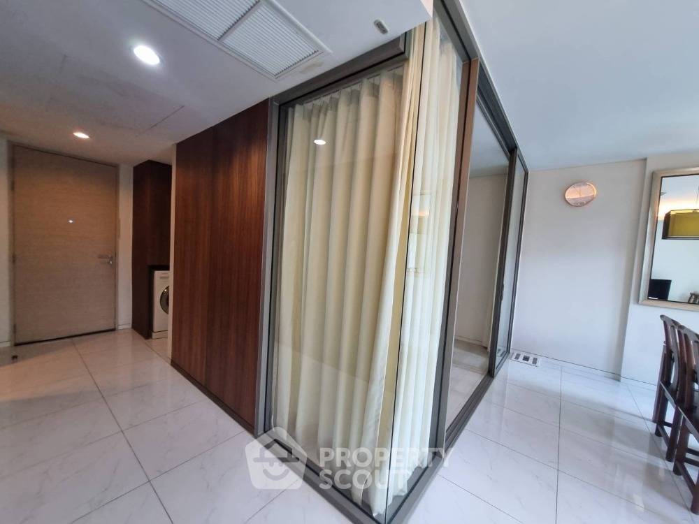 picture 2-BR Condo at Siamese Thirty Nine near BTS Phrom Phong (ID 1623230) - 3/7