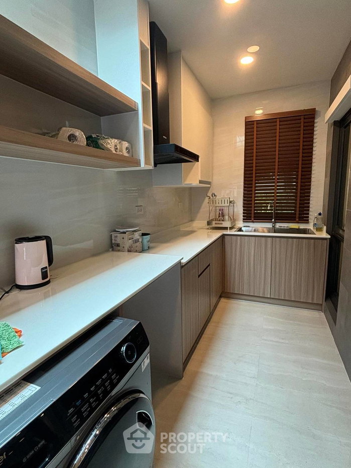 picture 4-BR House in Bang Kraso (ID 1762377) - 4/15