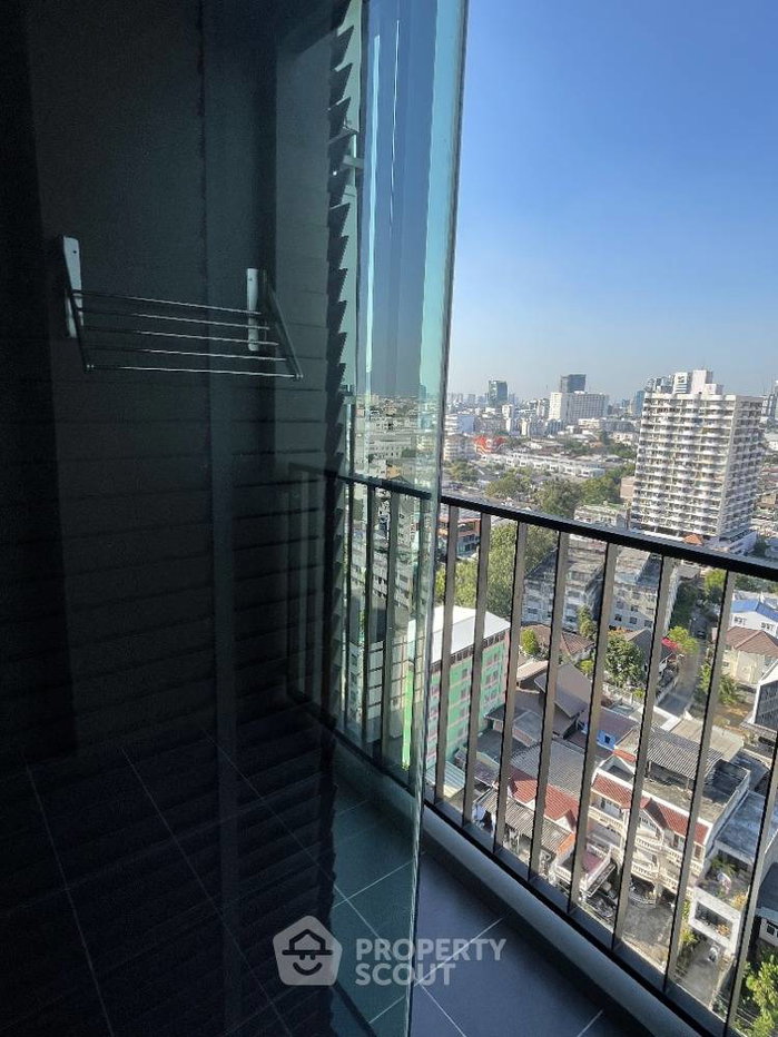 picture 1-BR Condo at Ideo Ratchada-Sutthisan near MRT Sutthisan (ID 670302) - 10/13