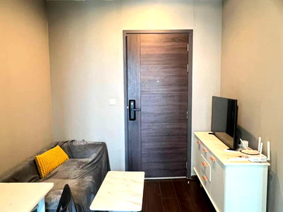 Condos for rent : Condo For Rent!!C Ekkamai (BTS Ekkamai)