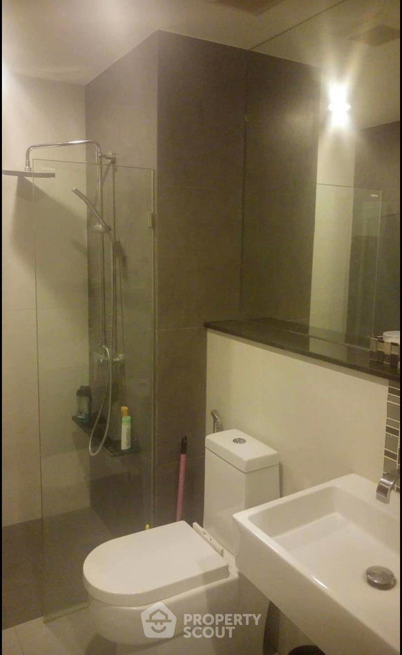 picture 1-BR Condo at Urbano Absolute near BTS Krung Thon Buri (ID 563432) - 3/4