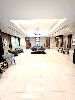 Condos for sale : 2-BR 84 Sqm Condo For Sale At Baan Siri Silom, 100m To BTS Surasak (ID 2964344)
