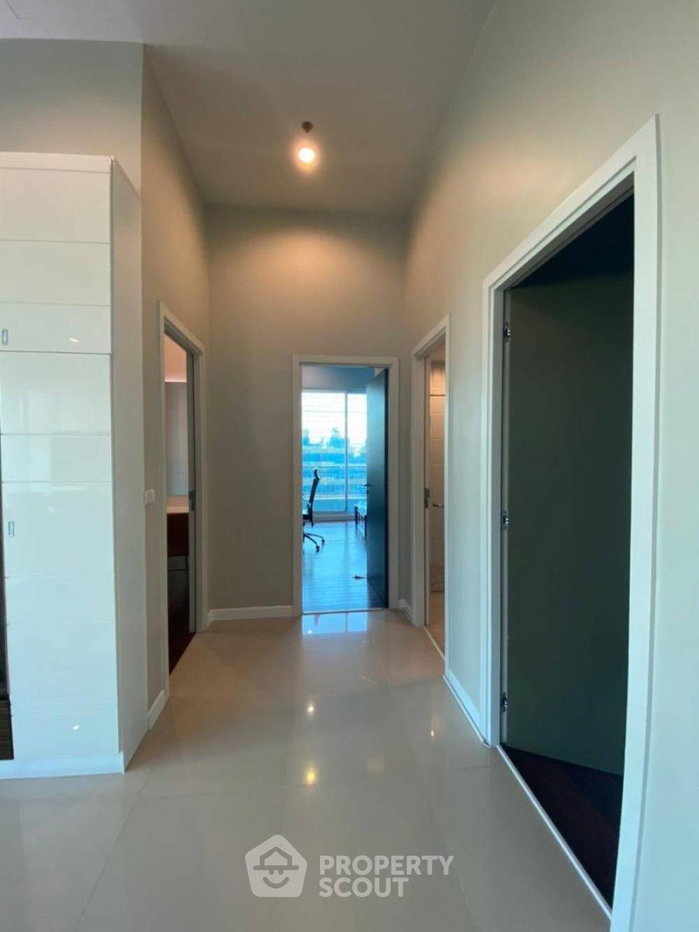 picture 3-BR Condo at Circle Condominium near MRT Phetchaburi (ID 2138651) - 7/17