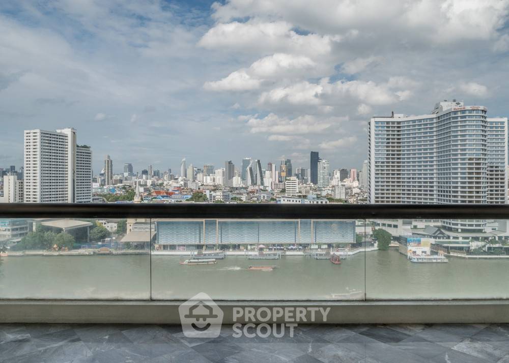 รูป คอนโด 3-ห้องนอน ที่ ริเวอร์ เฮ้าส์ คอนโดมิเนียม ใกล้ MRT หัวลำโพง (ID 387351) - รูปที่ 11/16