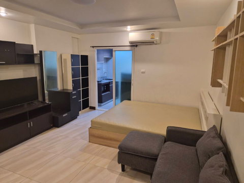 Room for sale in Ratchada “Happy Condo Ratchada 18” .