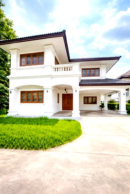 เช่าบ้านเดี่ยว นนทบุรี : คฤหาสน์ พร้อมเฟอร์ฯ ฟังก์ชัน 4 นอน 4 น้ำ ใกล้MRTเลี่ยงเมืองปากเกร็ด 200 ม. ปตท.แจ้งวัฒนะ-ปากเกร็ด 100ตร.ว. รร.สวนกุหลาบวิทยาลัยฯ 600 ม.
