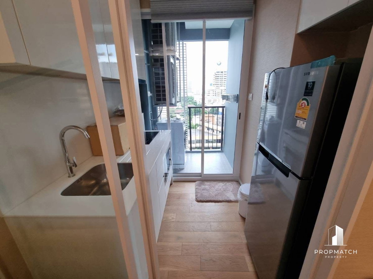 รูป PM038046 ✨Flash Deal ✨ The Saint Residences (1Bed 1Bath 30 SQM.) พร้อมอยู่ ! เพียง 15,000 บาทต่อเดือน Tel.0981315848 @propmatch - รูปที่ 3/8