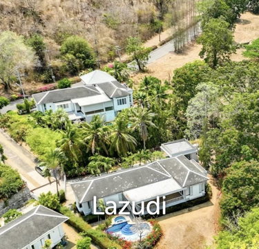 PALM HILLS  : 3 bed exclusive house in Golf course
