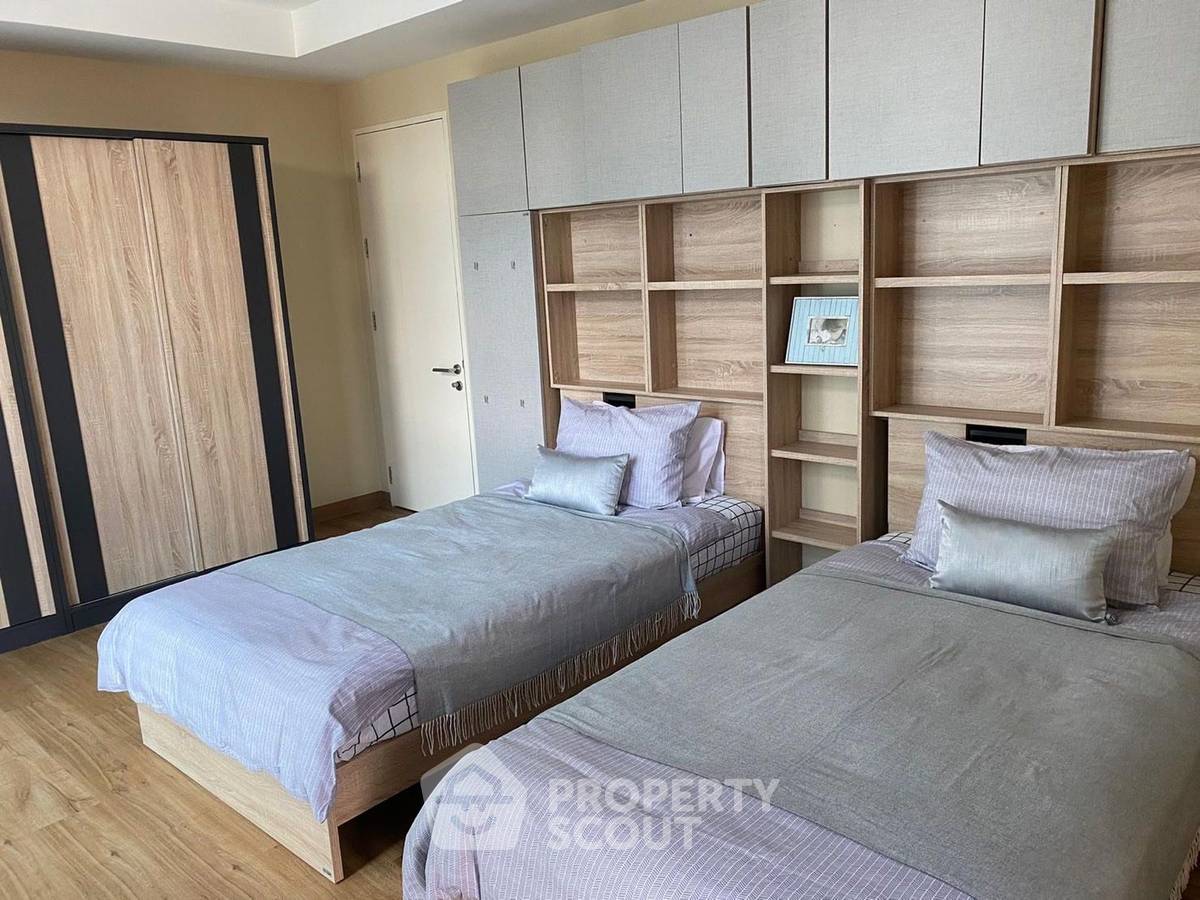 รูป คอนโด 3-ห้องนอน ที่ ณุศาศิริ แกรนด์ คอนโดมิเนียม ใกล้ BTS เอกมัย (ID 829248) - รูปที่ 1/16