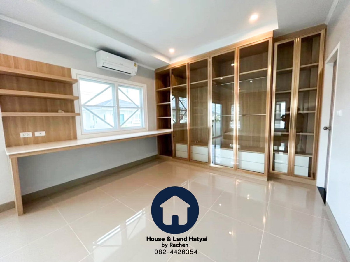 รูป ให้เช่า !! บ้านเดี่ยว 2 ชั้น หมู่บ้านปาล์มสปริงส์ พาร์ควิลล์ หาดใหญ่ 4 ห้องนอน 3 ห้องน้ำ บ้านสวยเฟอร์ครบ พร้อมเข้าอยู่ - รูปที่ 12/30
