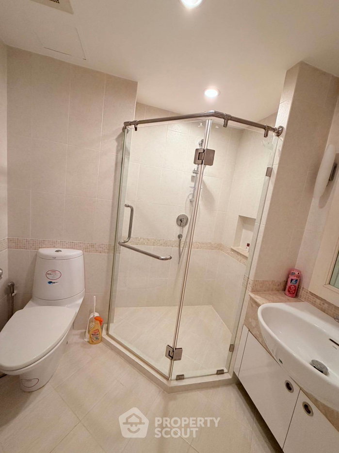 picture 2-BR Condo at Baan Siri Silom near BTS Surasak (ID 2964344) - 11/11