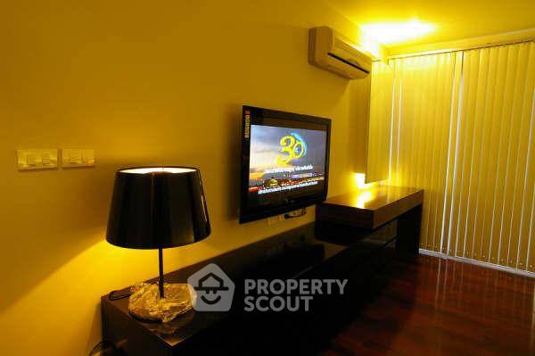 รูป คอนโด 2-ห้องนอน ที่ เออร์บานา สุขุมวิท 15 ใกล้ BTS นานา (ID 510161) - รูปที่ 12/18