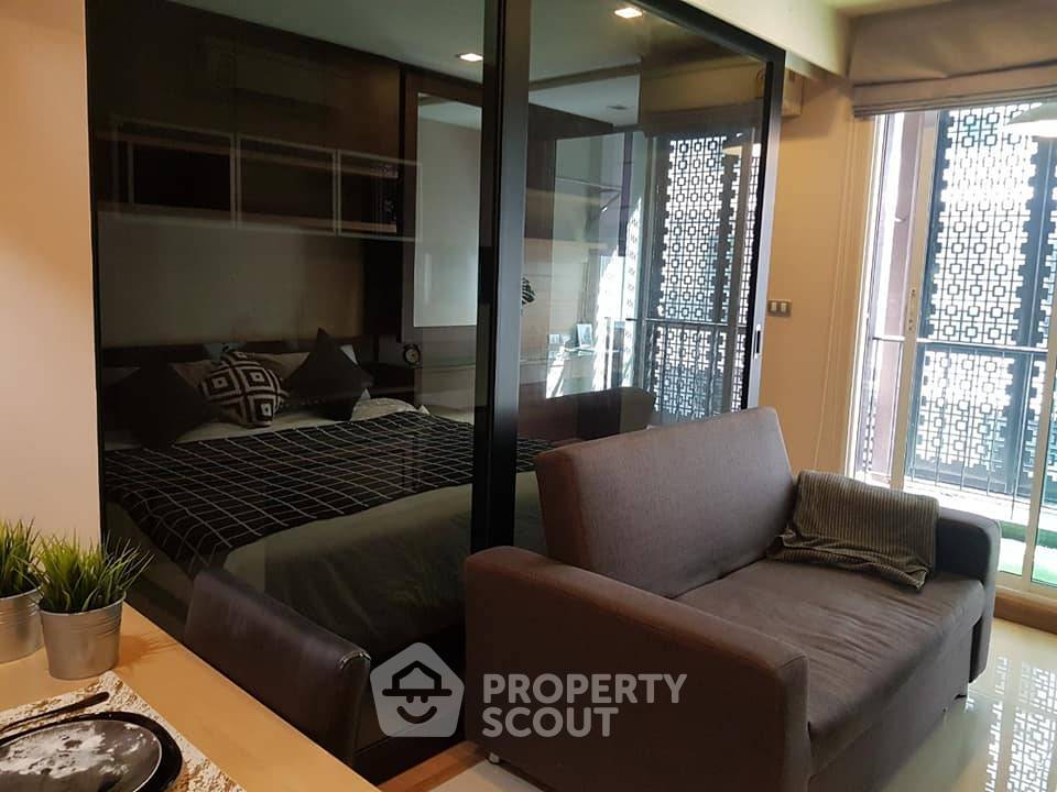 picture 1-BR Condo at Tree Condo Ekamai near BTS Ekkamai (ID 564472) - 10/12