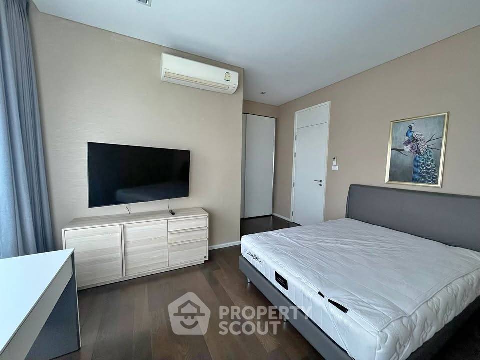 picture 2-BR Condo at The Saint Residences near MRT Phahon Yothin (ID 2961016) - 1/13