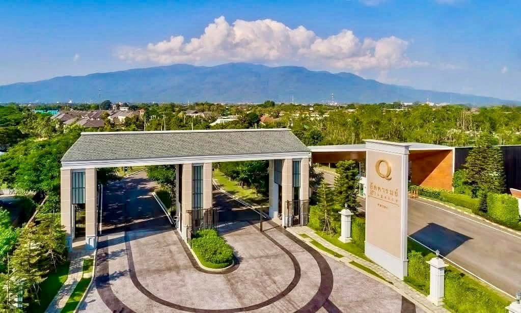 picture S-103 ðĄ **Urgent Sale! Luxury Estate Featuring 2 Houses on the Same Plot at Laddarom Elegance City Hall (New Project)** - 3/36