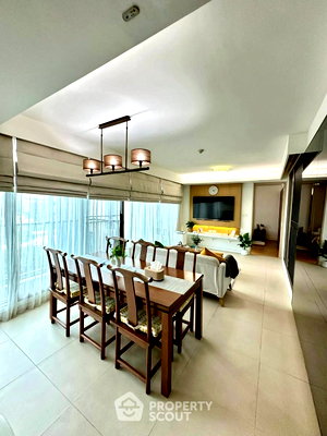 Condos for rent : 3-BR Condo at Siamese Thirty Nine near BTS Phrom Phong (ID 2337653)