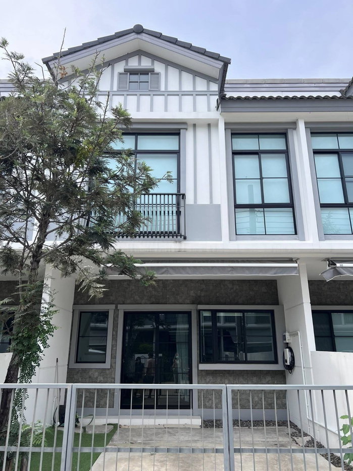 picture House fo rent 2 minutes from Mega Bangna - 2/10