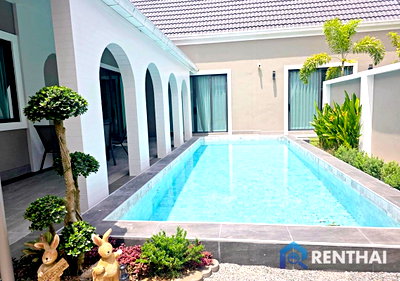 Houses for sale Bang Lamung Chonburi : Nordic-style pool villa near Siam Country Club