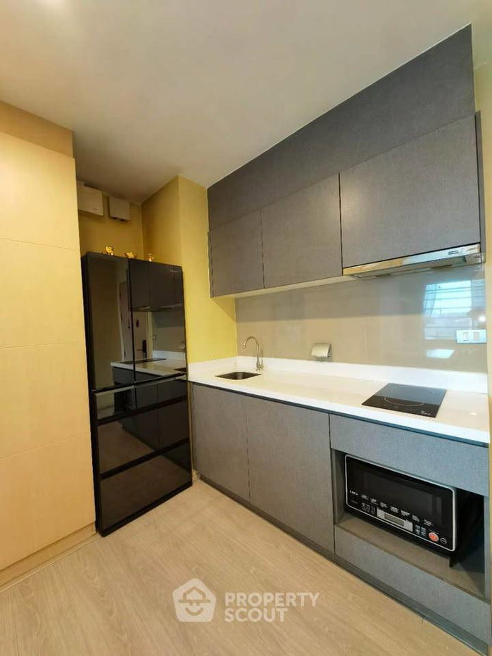 picture 2-BR Condo at Rhythm Asoke Ll near MRT Phra Ram 9 (ID 2964043) - 9/25