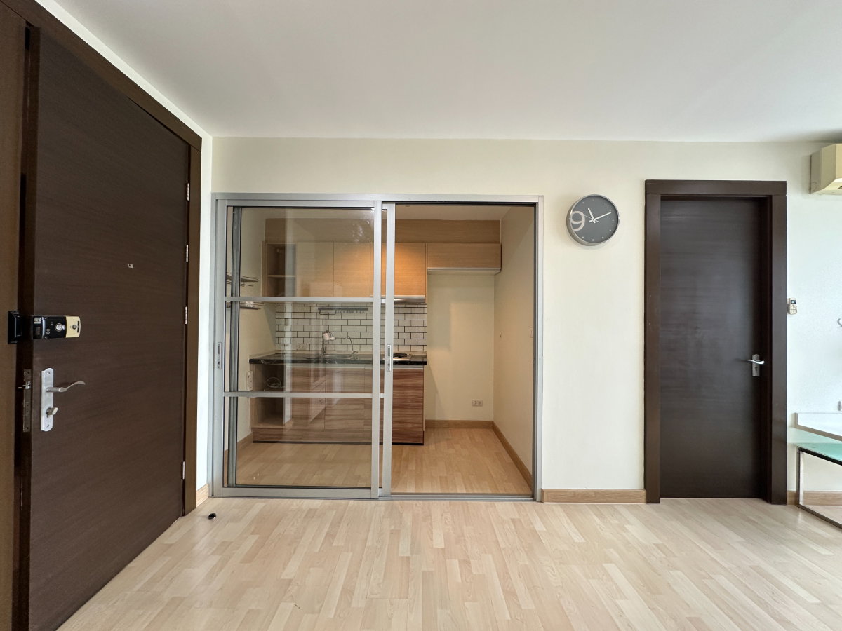 รูป เจ้าของขายเอง l ขาย Rhythm Ratchada Condo 46 ตร.ม. | ใกล้ MRT รัชดาภิเษก 100เมตร ตอบโจทย์ความเป็นส่วนตัว และสะดวกการเดินทาง - รูปที่ 3/9