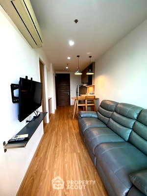 คอนโดให้เช่า : คอนโด 1-ห้องนอน ที่ ริธึ่ม พหล-อารีย์ ใกล้ BTS สะพานควาย (ID 939439)