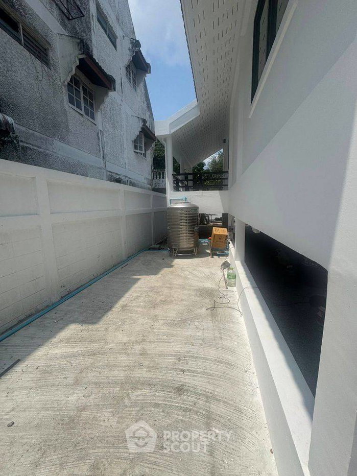 picture 4-BR House in Prawet (ID 2961953) - 9/12