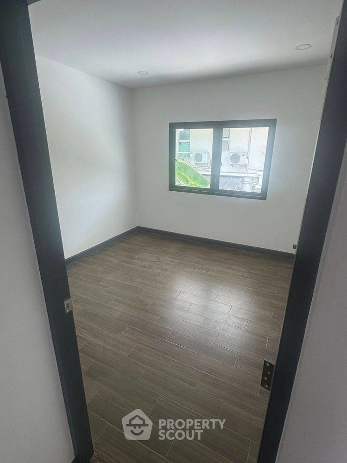 picture 4-BR House in Prawet (ID 2961953) - 3/12