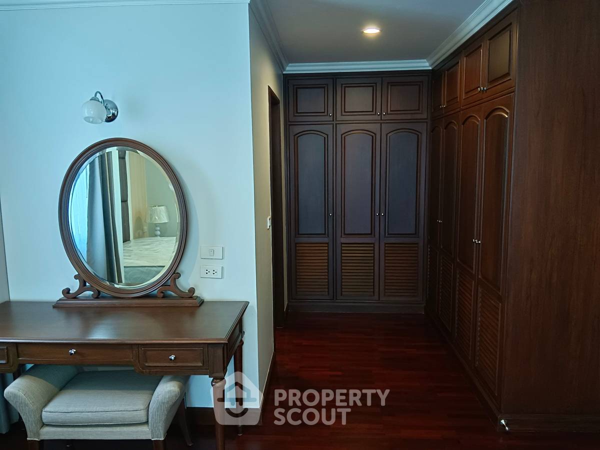 รูป คอนโด 3-ห้องนอน ที่ นิวตัน ทาวเวอร์ คอนโดมิเนียม ใกล้ BTS นานา (ID 996688) - รูปที่ 9/9