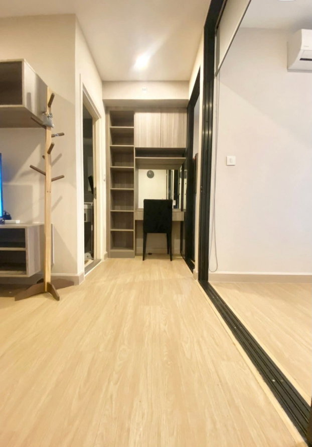 picture Knightsbridge Phaholyothin 🏘️🏢Interchange by BTS  - 5/9