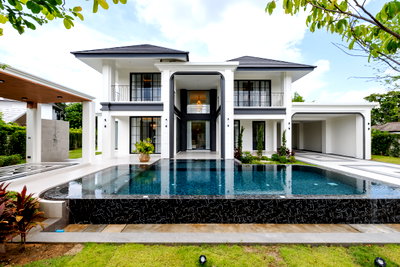 Houses for sale Montfort College Primary Section : Super Luxury Pool Villa for Sale Near UCIS, ABS, Unity