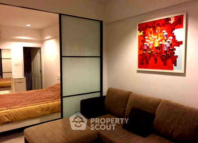 คอนโดให้เช่า : คอนโด 1 ห้องนอน ราคาเหมาะสม ที่ Aree Place (Phahonyothin 7) ใกล้ BTS อารี 100 ม. (ID 425777)