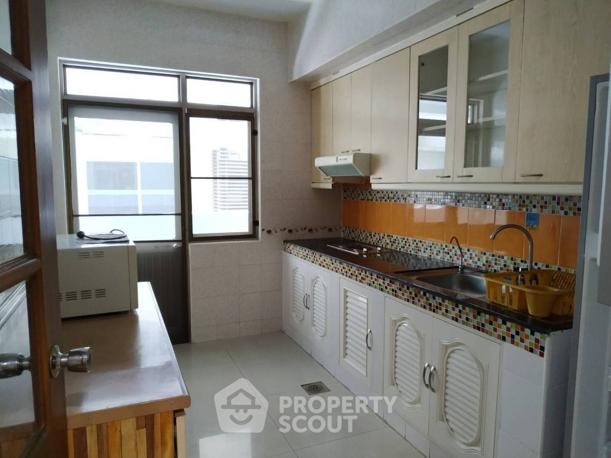 รูป คอนโด 3-ห้องนอน ที่ รอยัล คาสเซอร์ สุขุมวิท ใกล้ BTS พร้อมพงษ์ (ID 882762) - รูปที่ 8/12