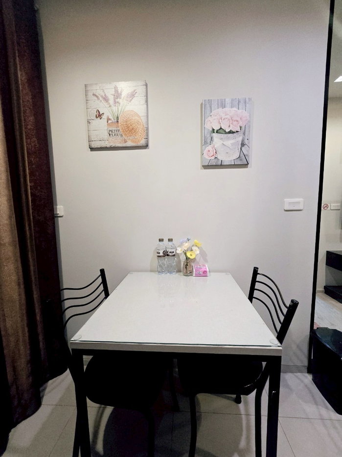 รูป คอนโดเดอะเบส พัทยากลาง สัญญาเช่า 1-6 เดือน ห้องพร้อมอยู่ ฟรี Wi-Fi - รูปที่ 4/9