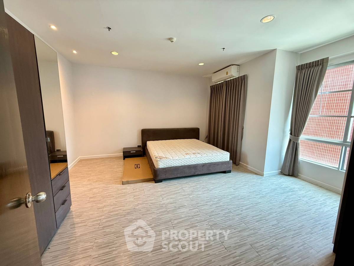 รูป คอนโด 3-ห้องนอน ที่ ซิตี้ สมาร์ท สุขุมวิท18 ใกล้ BTS อโศก (ID 767004) - รูปที่ 6/24