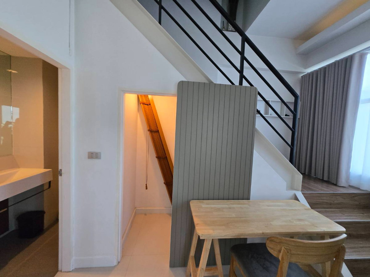 picture For Rent The Sky Sukhumvit Duplex 19th-20th fl. - 8/55