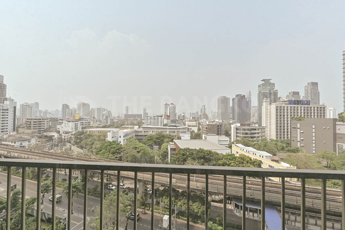 Noble Remix near BTS Thong Lo High-potential Location, Convenient Travel